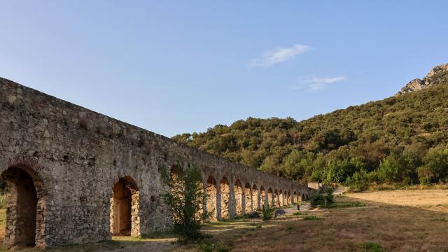 Puente acueducto de Ansignan